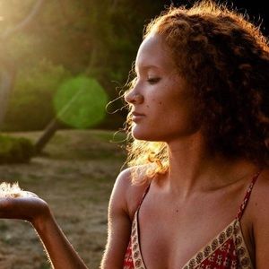 Meet your Posher, Phoebe